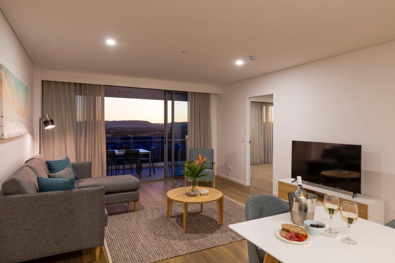 Sky Broadwater Apartments Southport Exteriör bild
